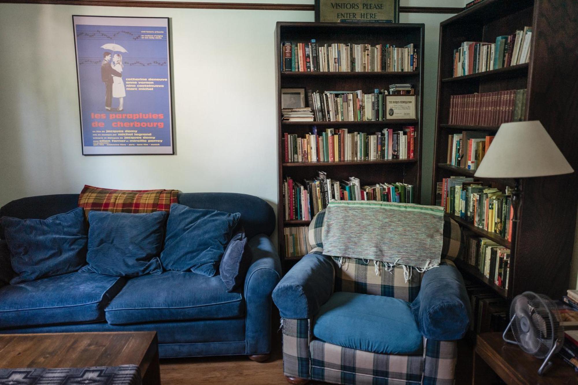 Southeast Portland Comfy & Eclectic Craftsman Home 외부 사진